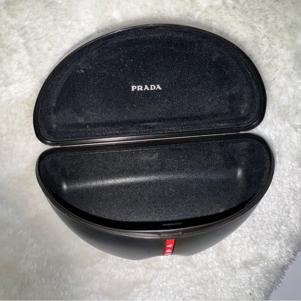 Prada Hard Case - Picture 4 of 4